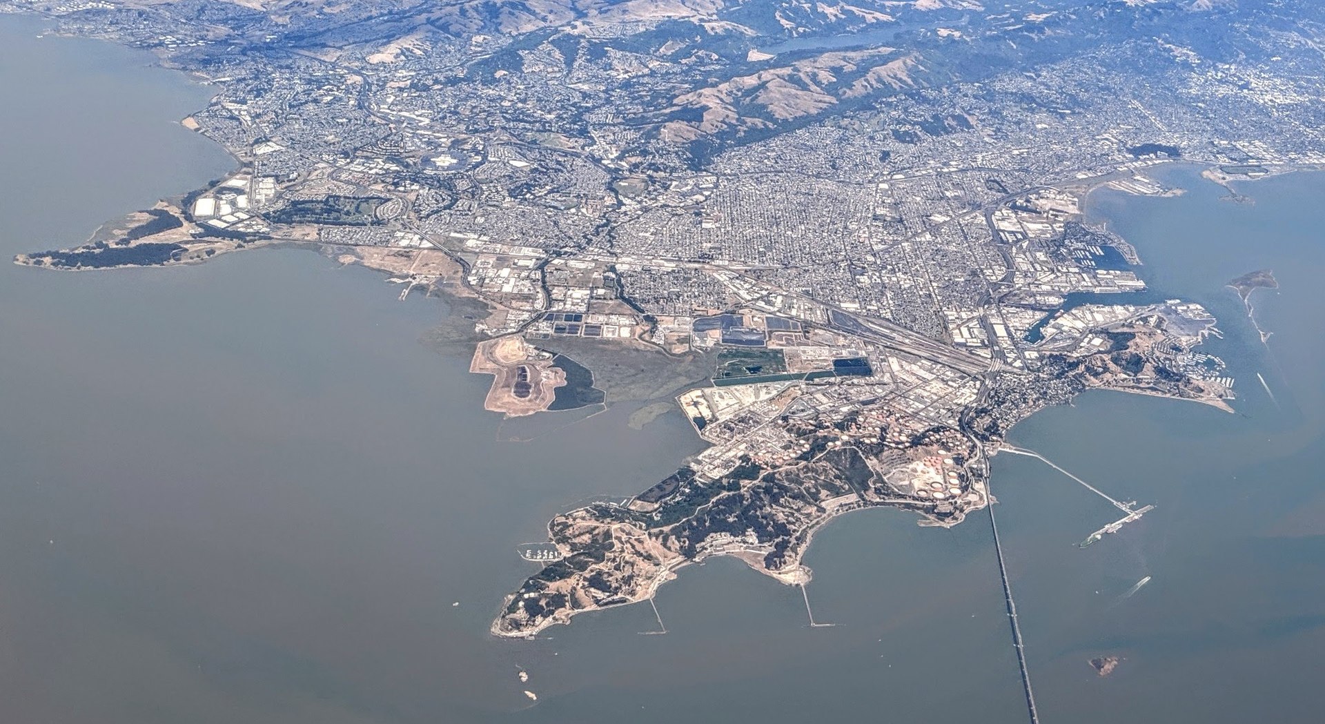 Richmond — Wikimedia Commons (Wikipedia skyline article) photo